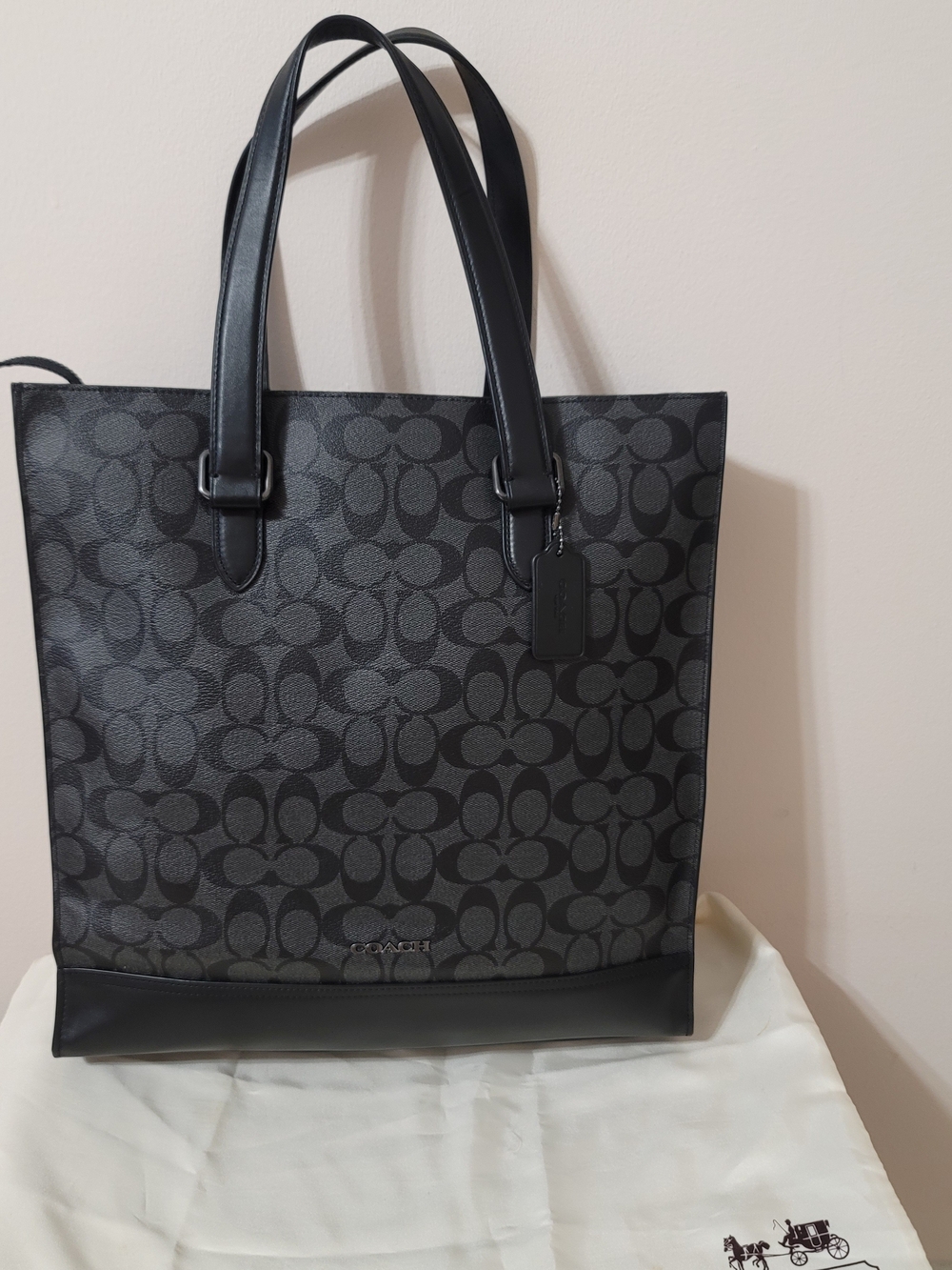 NWOT Coach Graham Structured Signature Tote Bag in Charcoal/Black